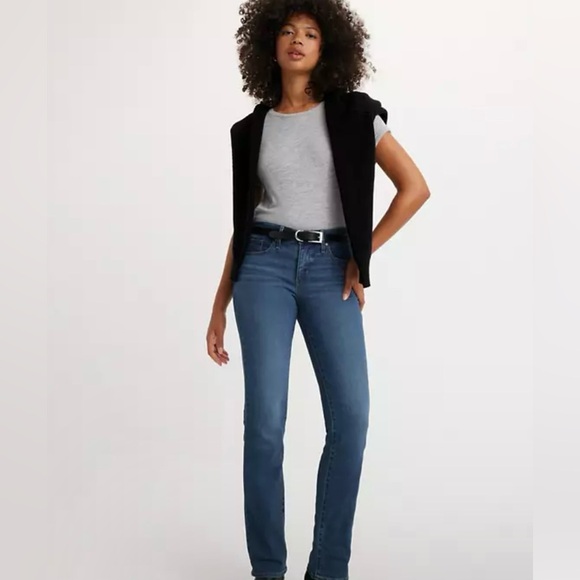 Levi’s Women’s Skinny Midrise Jeans 32” Waist, 36” Length, Inseam 24” No Size - Picture 2 of 6
